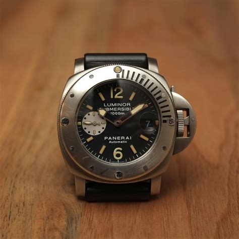 Panerai PAM 64C Submersible 1000m “La Bomba”.